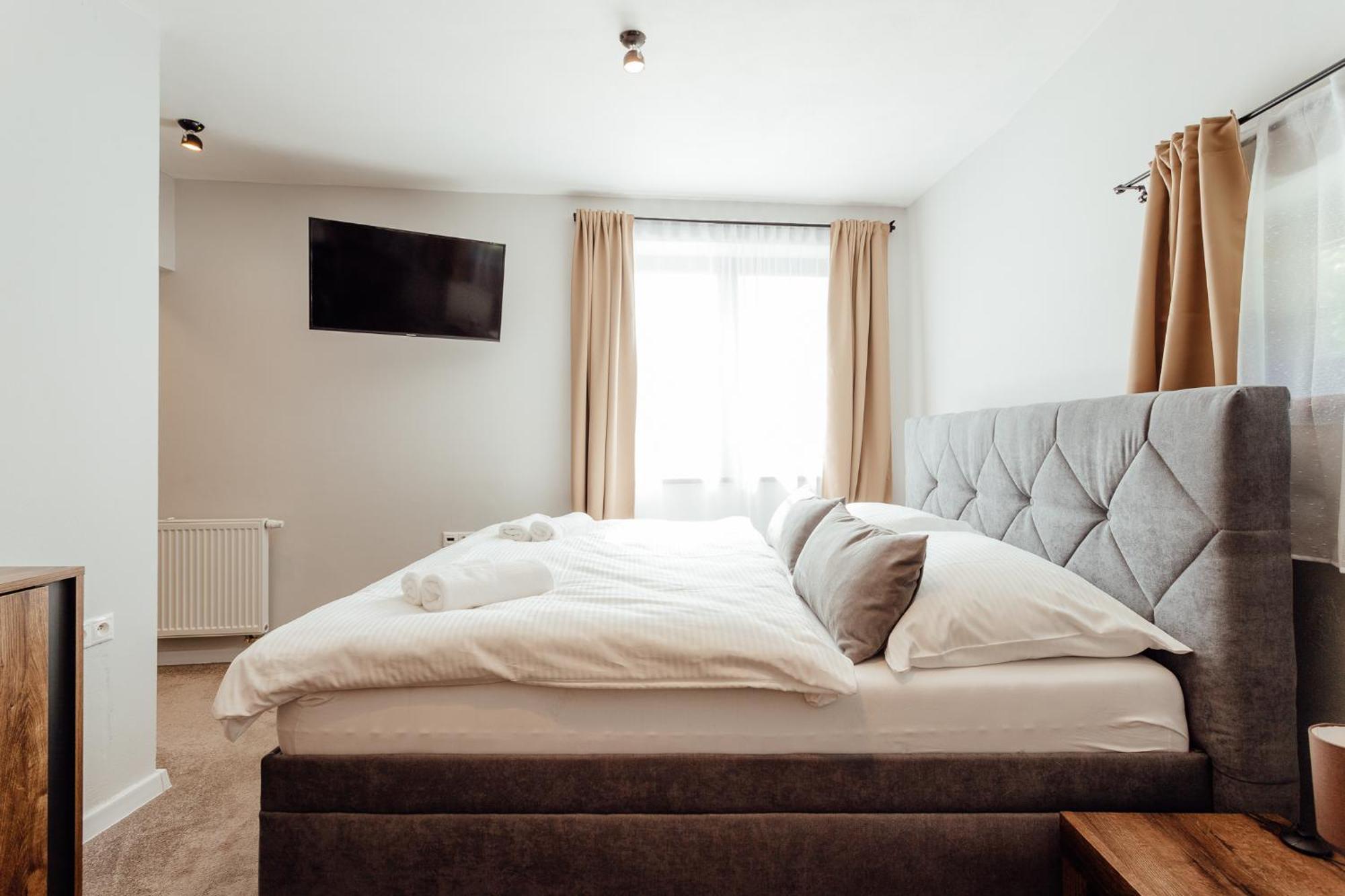 Botanicky Dvor Aparthotel Banska Stiavnica Ngoại thất bức ảnh